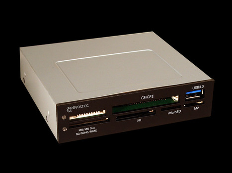 Revoltec Procyon 2 Card Reader intern + 1x USB3.0 (interner Anschluß) ,bulk 